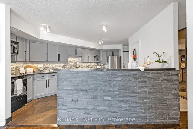 Additional image 11 of 70 Elmsthorpe Ave Unit 202