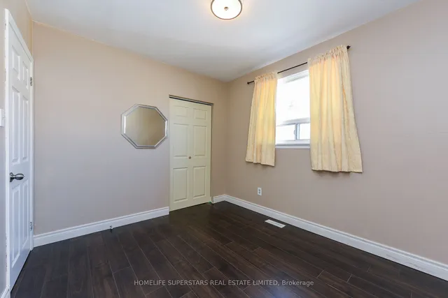 Additional image 18 of 3424 Laddie Cres