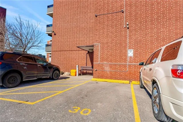 Additional image 21 of 11 Woodman Dr Unit 307