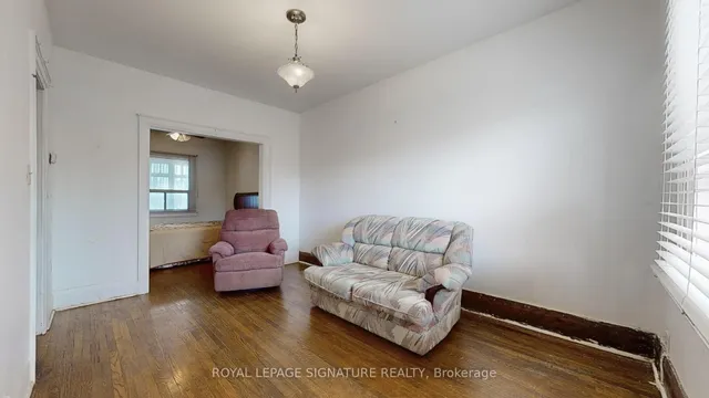 Additional image 7 of 1625 Keele St