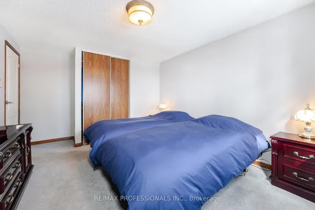 Additional image 19 of 10 Oleander Cres