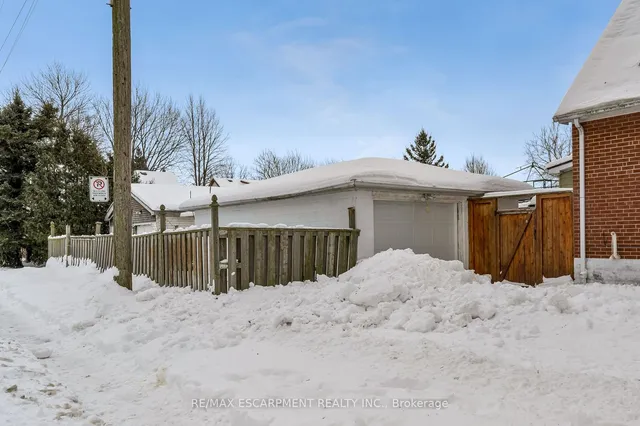 Additional image 7 of 215 Walter Ave