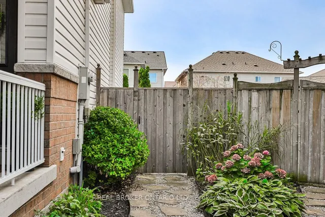 Additional image 33 of 36 Sloan Dr