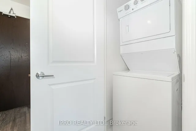 Additional image 24 of 1050 Main St Unit 326