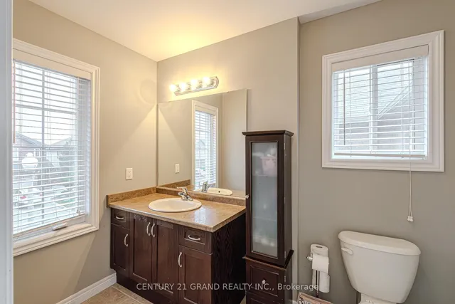 Additional image 34 of 229 Springvalley Cres