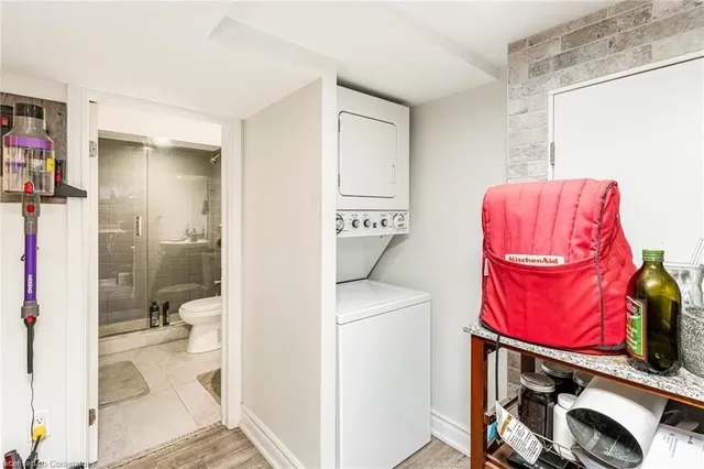 Additional image 30 of 74 Kenilworth Ave