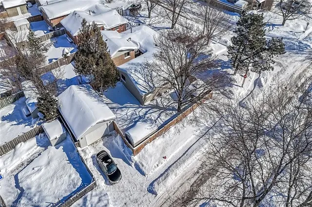 Additional image 36 of 146 Fiona Cres