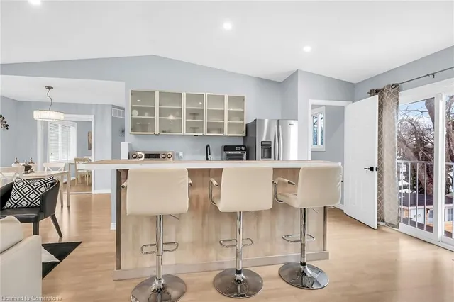 Additional image 24 of 5372 Spruce Ave