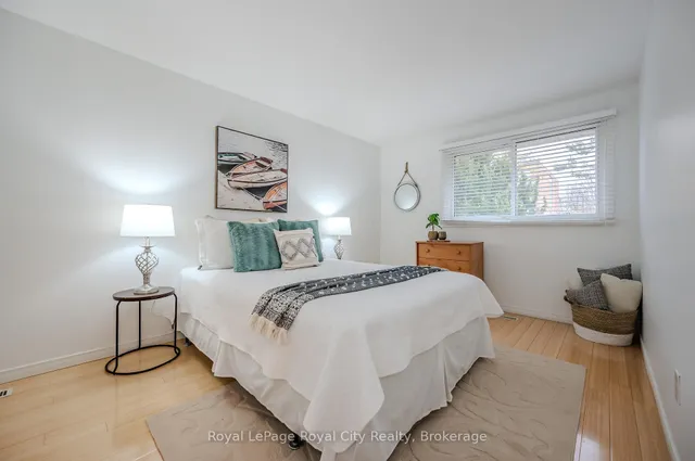 Additional image 29 of 27 Shuh Ave