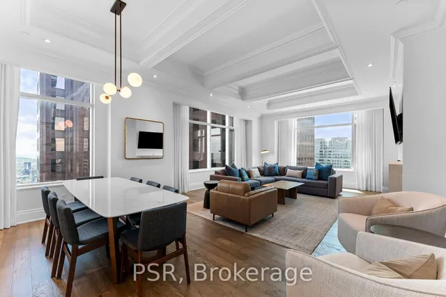 311 Bay St Unit 4704