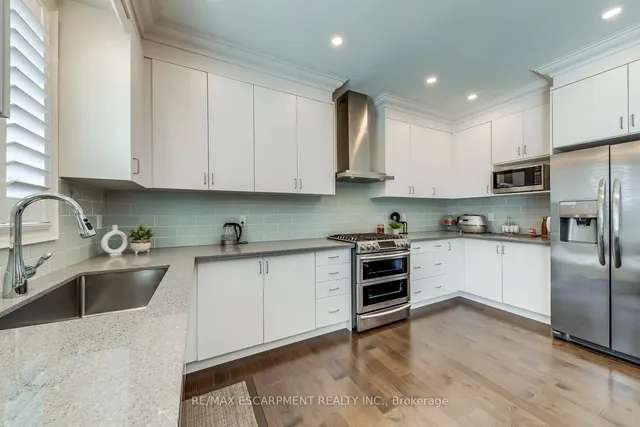 Additional image 10 of 258 Humphrey St