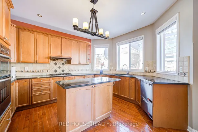 Additional image 18 of 4 Farad Crt