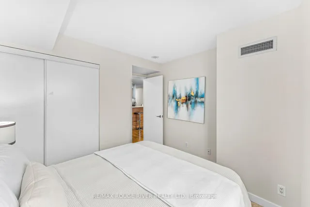 Additional image 12 of 36 Lee Centre Dr Unit 2115