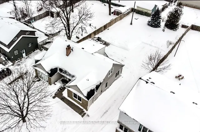 Additional image 40 of 34 Norwich Rd