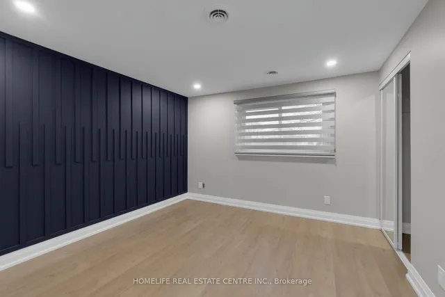 Additional image 22 of 11 Jason Sq