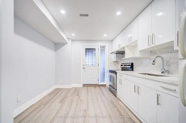 Additional image 32 of 36 Heatherside Dr