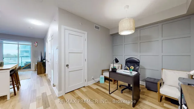 Additional image 22 of 10 Park Lawn Rd Unit 404