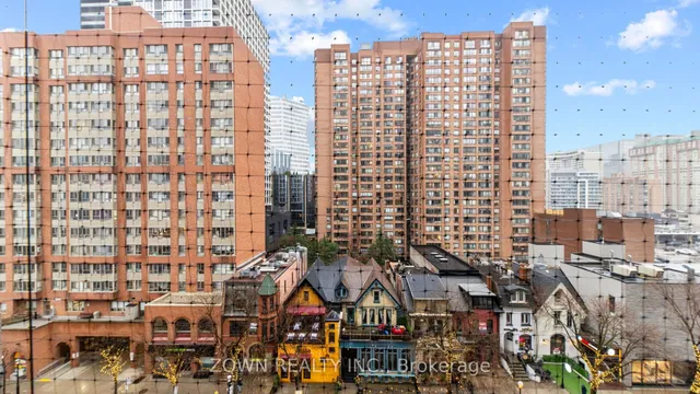 Additional image 27 of 38 Elm St Unit 711