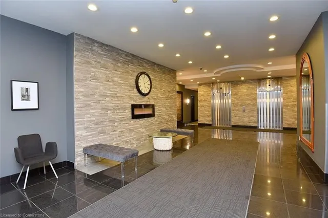 Additional image 6 of 135 James St Unit 502