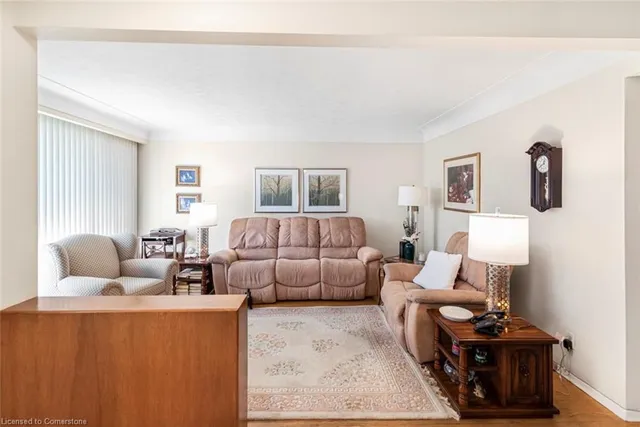 Additional image 10 of 176 Walter Ave