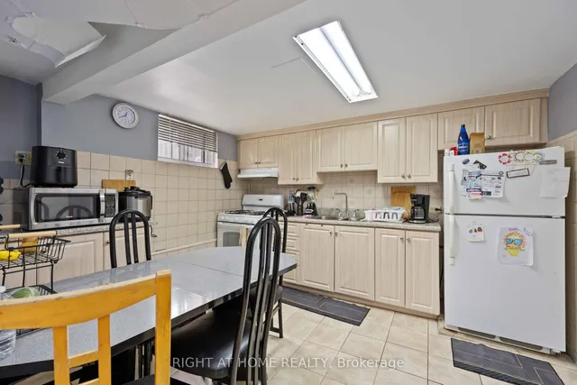 Additional image 18 of 201 Bowie Ave