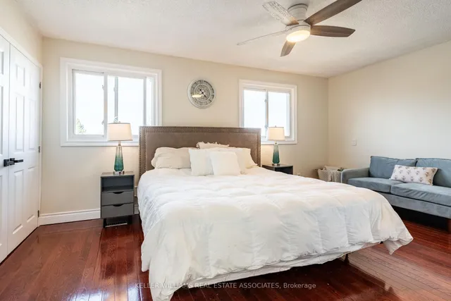 Additional image 23 of 19 Vista Crt