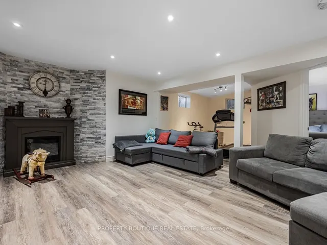 Additional image 22 of 651 Farmstead Dr Unit 10