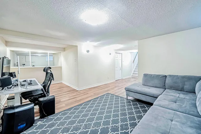 Additional image 18 of 660 Netherton Cres