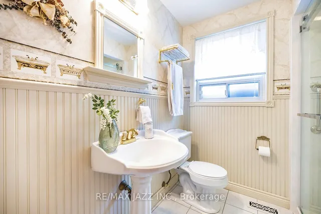 Additional image 20 of 16 Gloaming Dr