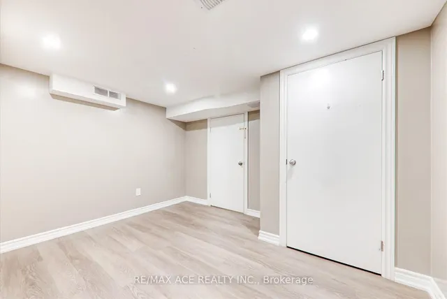 Additional image 30 of 16 Roseglor Cres