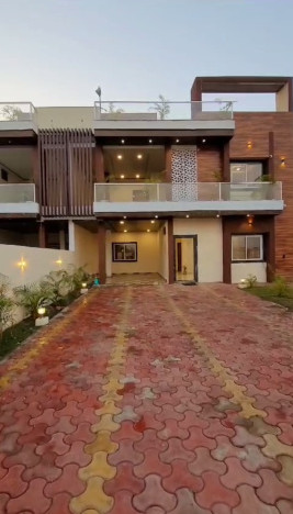 Additional image 2 of Mendora, Bhopal