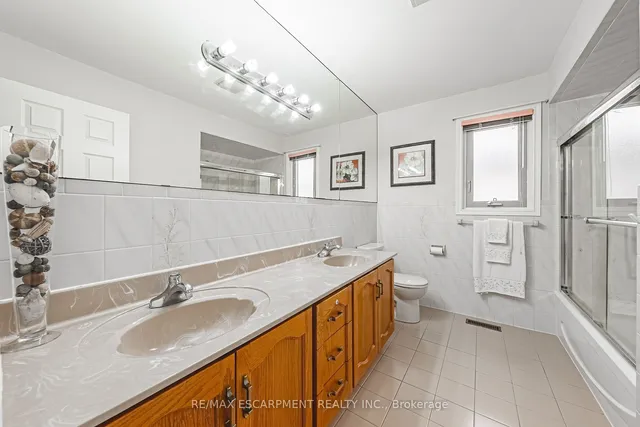 Additional image 27 of 28 Sunflower Cres