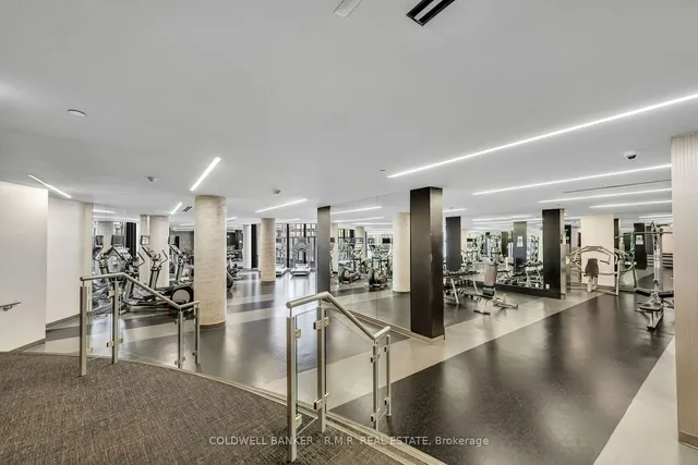 Additional image 33 of 49 East Liberty St Unit 2601