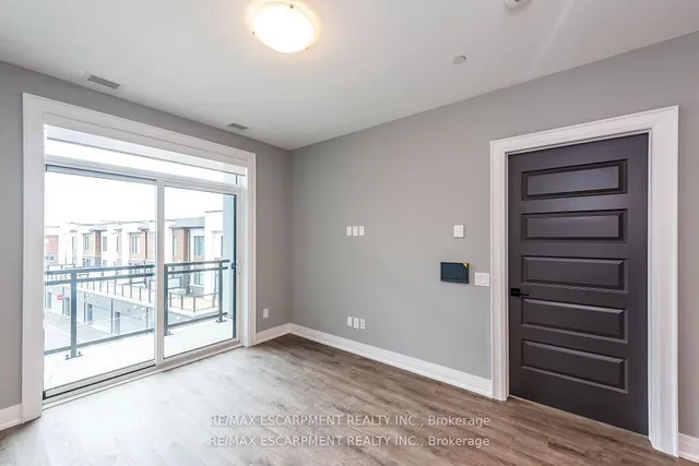 Additional image 15 of 50 Kaitting Tr Unit 303