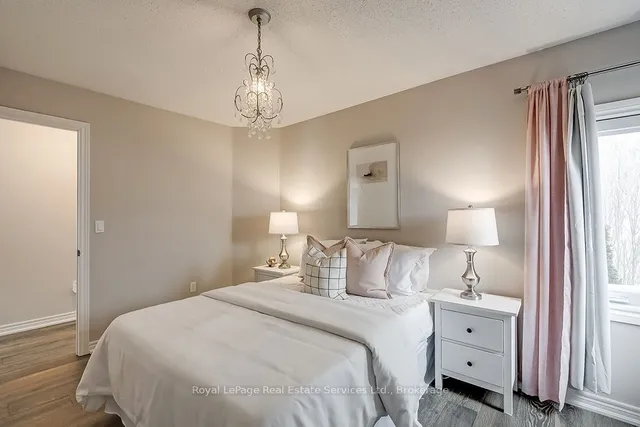 Additional image 35 of 59 Livingstone Dr