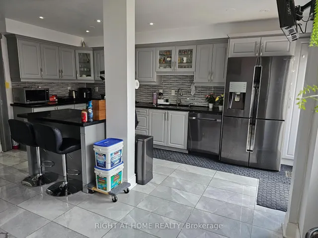 Additional image 14 of 879 ROGERSON Rd