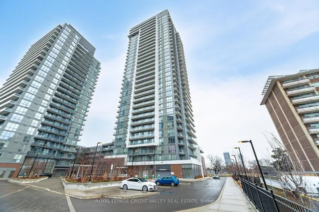 32 Forest Manor Rd Unit 413