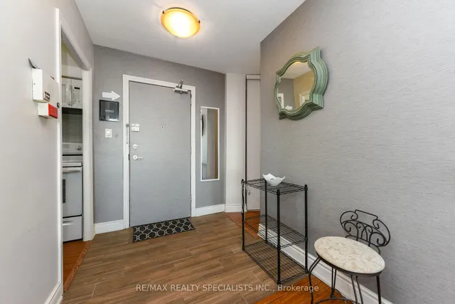 Additional image 15 of 716 The West Mall N/A Unit 2005