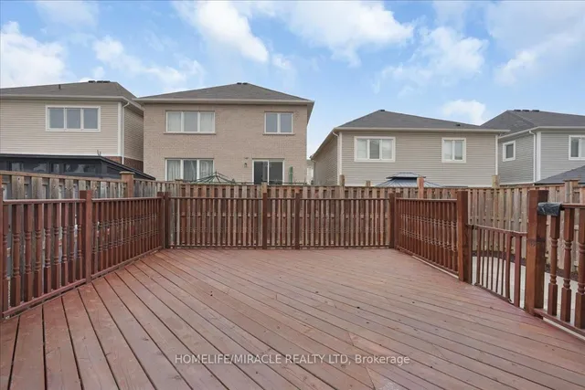 Additional image 31 of 361 Apple Hill Cres