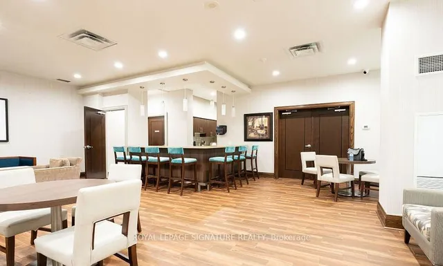 Additional image 37 of 35 Hollywood Ave Unit 703