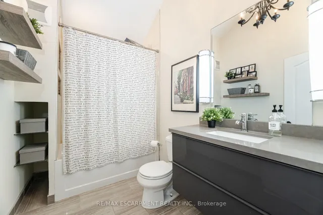 Additional image 26 of 25 Belgravia Ave