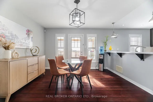 Additional image 15 of 40 Suitor Crt