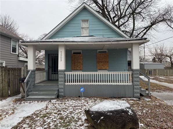 7505 Elton Ave, Cleveland, OH 44102