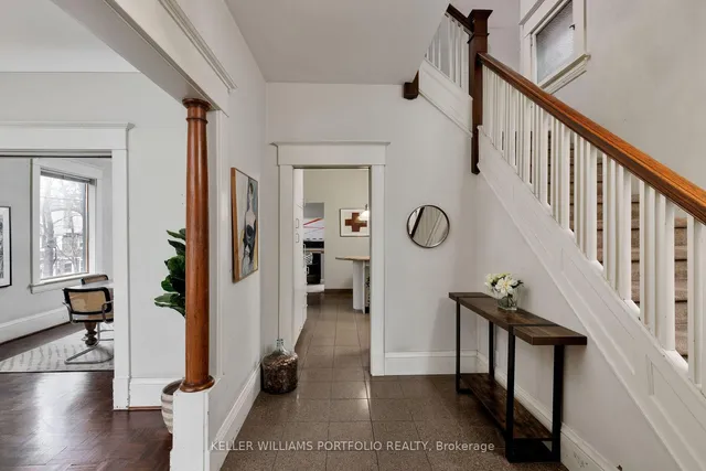 Additional image 3 of 220 Howard Park Ave