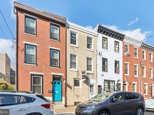 2304 Sepviva St, Philadelphia, PA 19125