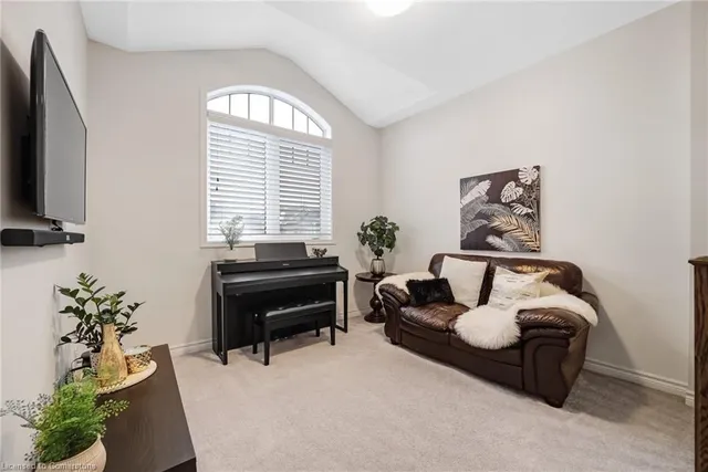 Additional image 17 of 51 Forest Ridge Ave