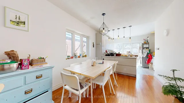 Additional image 3 of 395 Davisville Ave