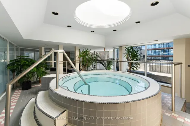 Additional image 26 of 25 Maitland St Unit 1708