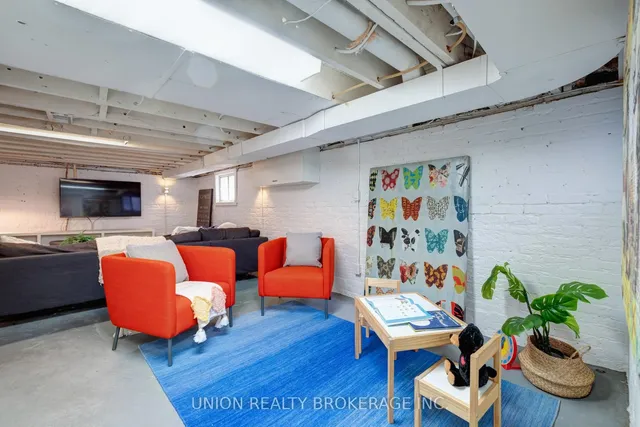 Additional image 18 of 52 Milverton Blvd