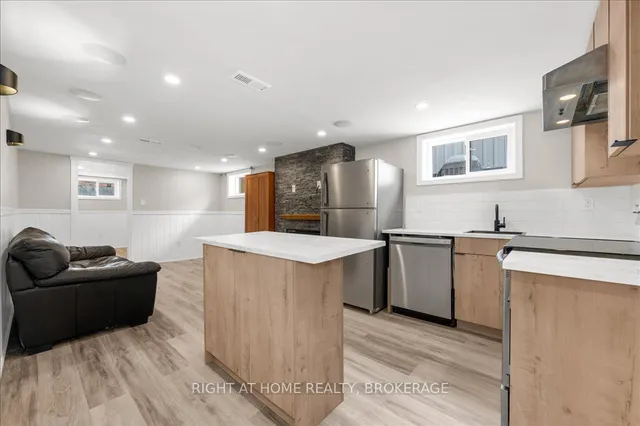 Additional image 20 of 392 East 43rd St